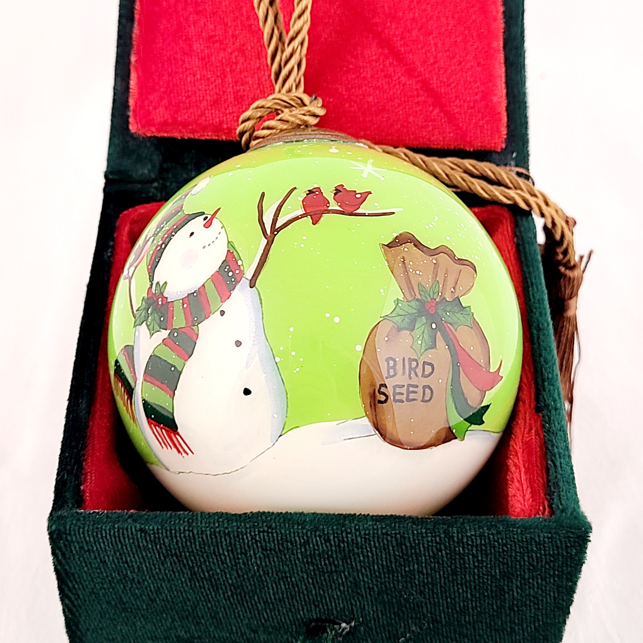 Snowman Feeds Birds product view 9